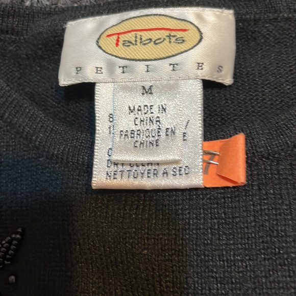 Sweater - Picture 3 of 6